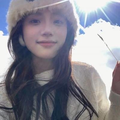 星云结晶海报